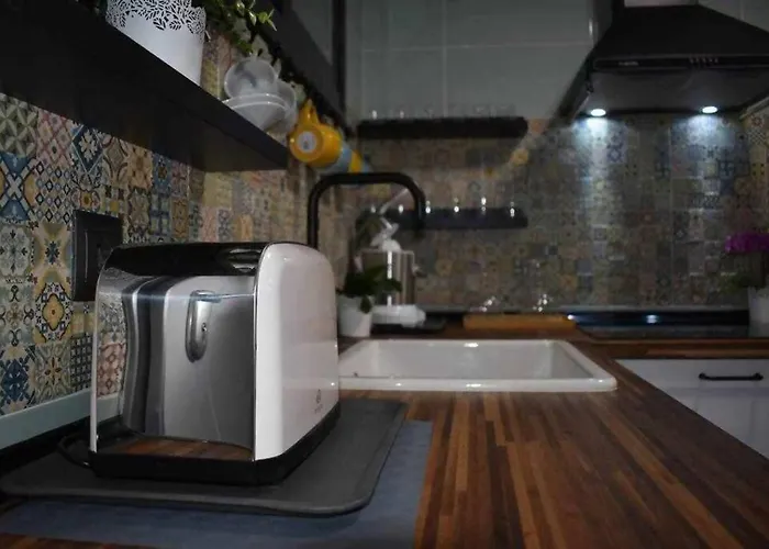 Centro Apto 1 Hab 2-4 Personas Piscina Wifi Terraza Ascensor 3 Planta Apartamento *